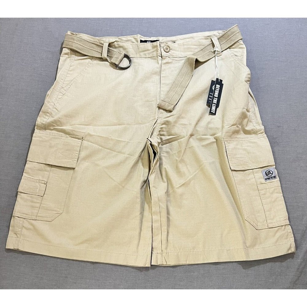Beyond The Limit Cargo Shorts Mens 42‎ Beige Pocketed Zip Button Belted Men